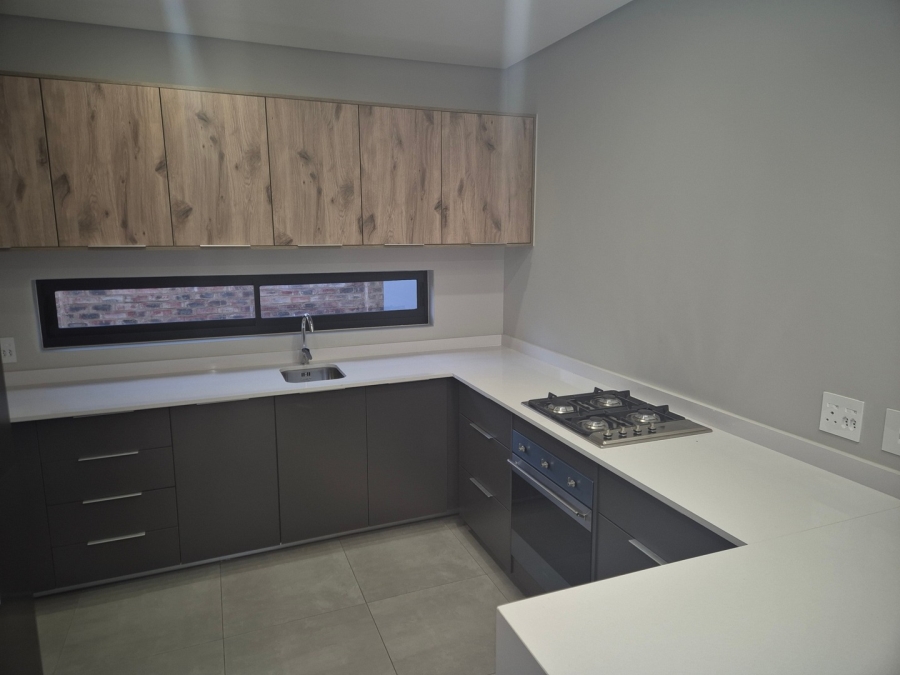 To Let 3 Bedroom Property for Rent in Van Der Hoff Park North West